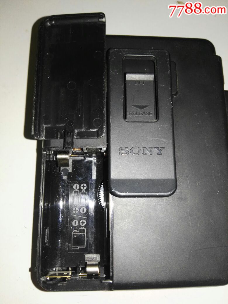 索尼磁带机WM-2011日本原厂生产(配件故障机