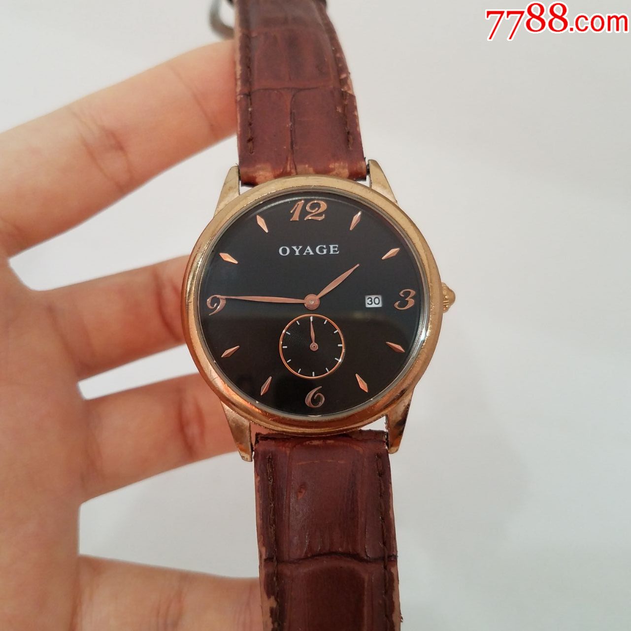 欧雅格oyage电子男表【独特小三针设计】【玫瑰金立体刻度】【走时