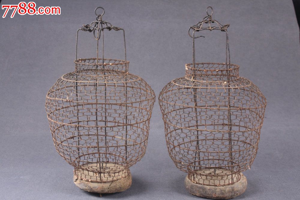 铁丝灯笼一对