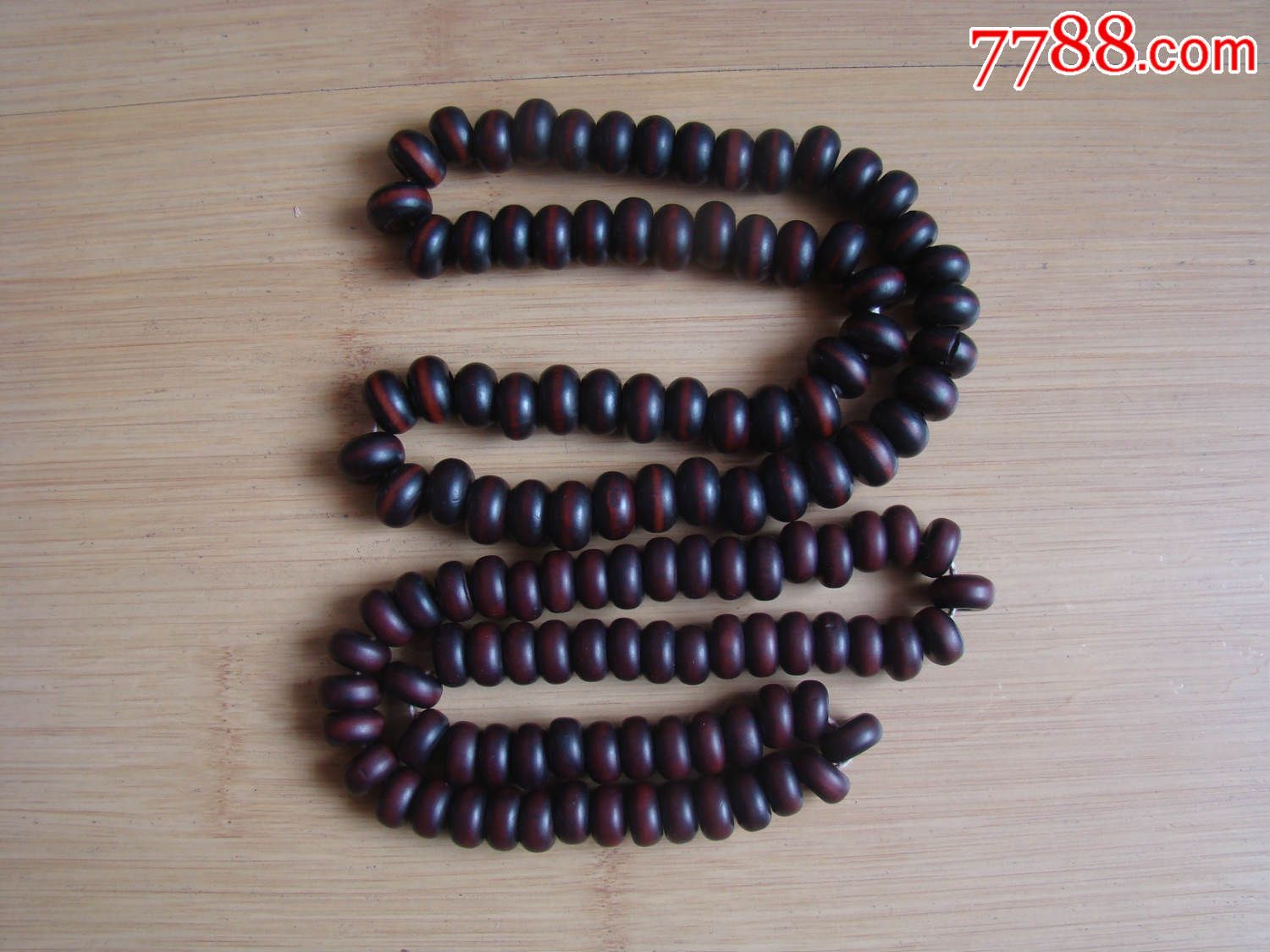 黄杨木小号算盘珠122颗