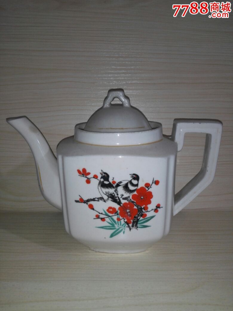 80年代景德镇出品喜鹊登梅茶壶