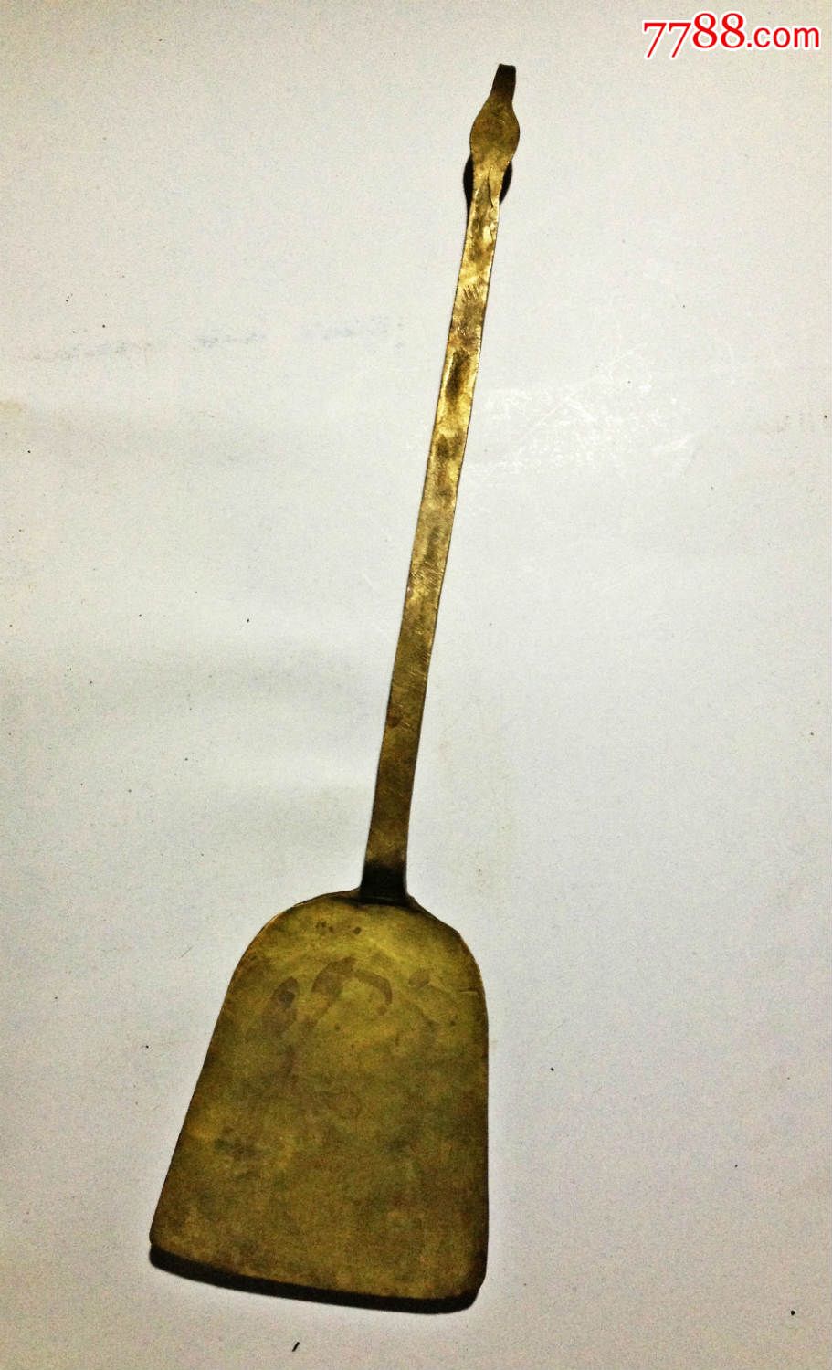 全手工打磨,早期黄铜家用铲子