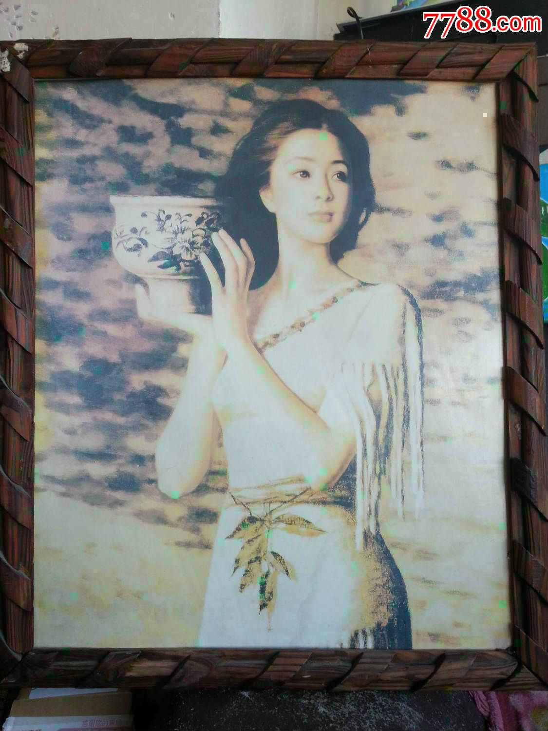 【八十年代美女挂画1个】【精美古典木框】