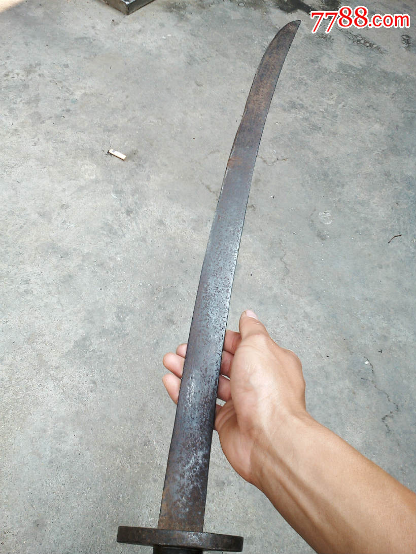 清代兵器腰刀,刀脊厚,无松动