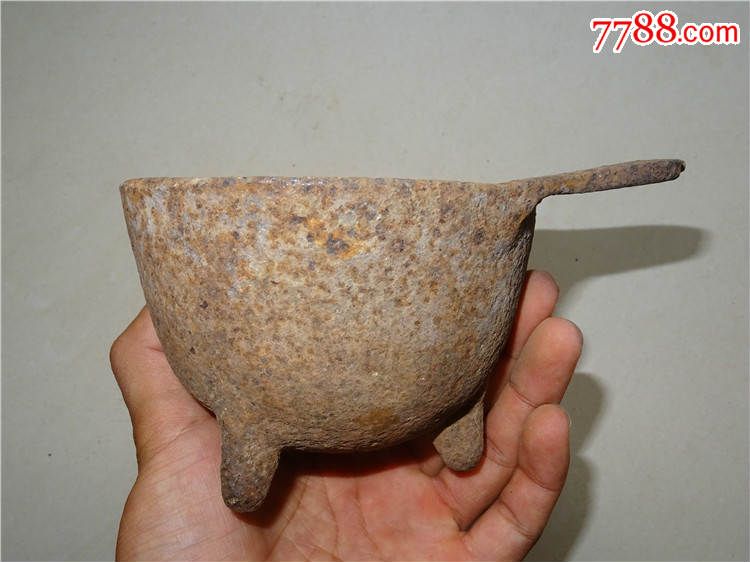 k1918少见带三足老铁灯碗