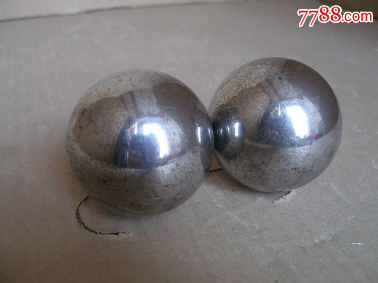 铁制实芯健身球一对(古董古玩民俗老货怀旧道具收藏/老铁器)