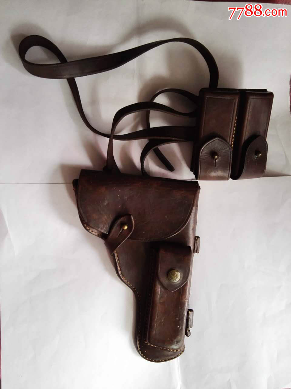 民国左右铜扣牛皮枪套