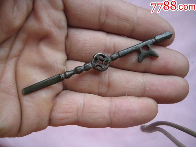 古代很漂亮的方天戟形花钱